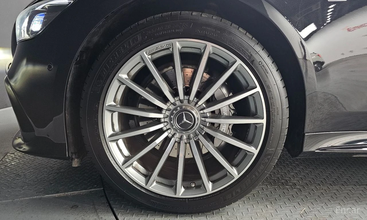 Mercedes-Benz AMG GT 43 4MATIC+ * ПОДГРЕВ* ОБДУХВАНЕ* 360 КАМЕРА, снимка 14 - Автомобили и джипове - 54737219