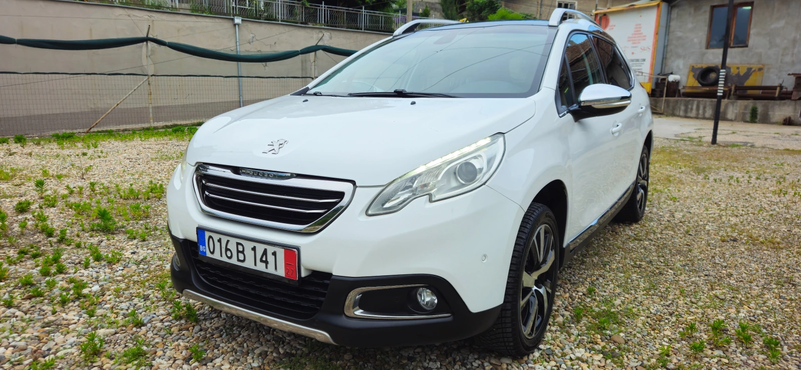 Peugeot 2008 ALURRE* 1.6HDi-115кс* 2014г* LED* ПАНОРАМА* КОЖА* , снимка 3 - Автомобили и джипове - 54891721
