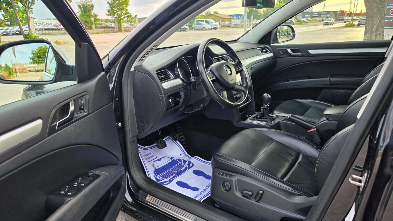 Skoda Superb KATO ЧИСТО НОВ, снимка 6 - Автомобили и джипове - 55158142