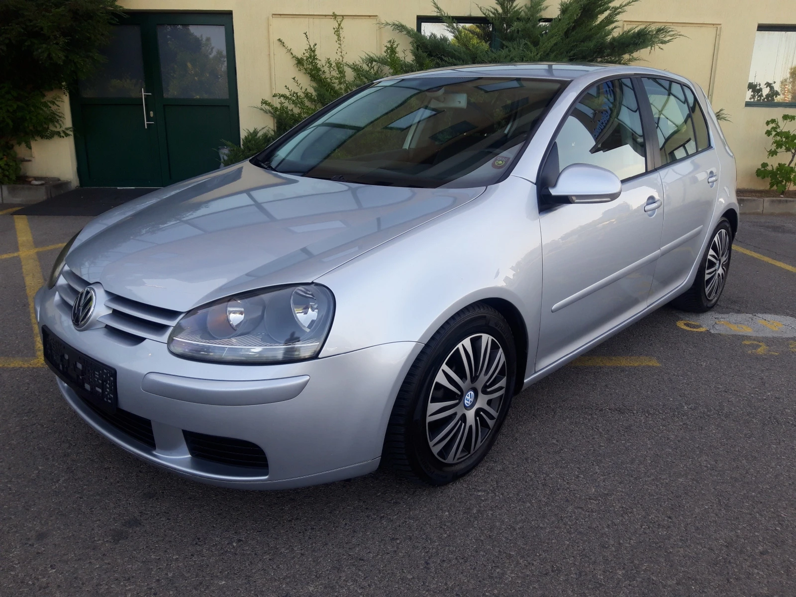 VW Golf 1.9TDI* 105k* 145x.km* 