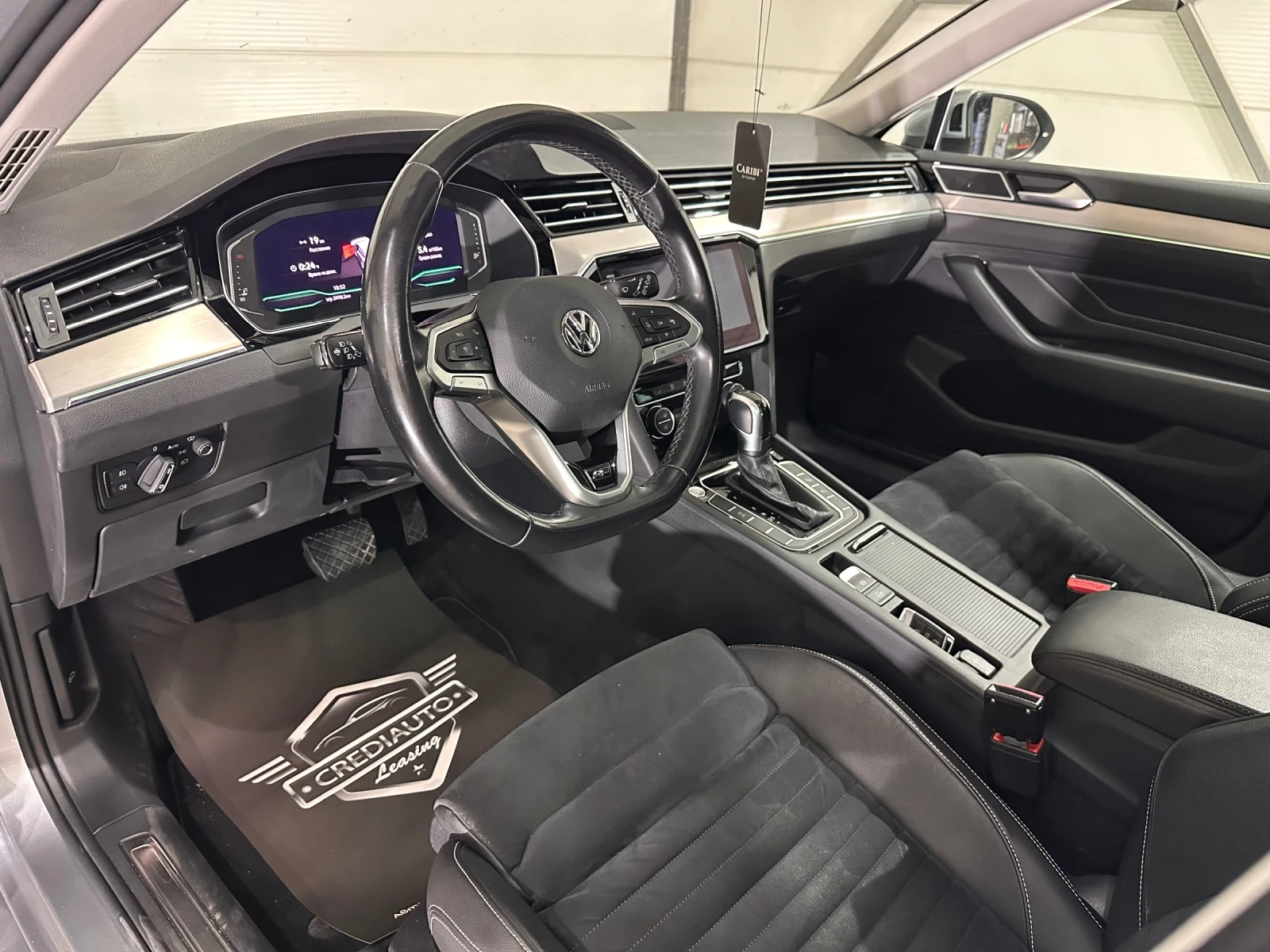 VW Passat R line AUTO, снимка 7 - Автомобили и джипове - 55651325