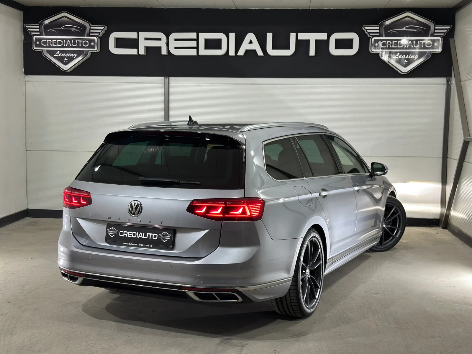 VW Passat R line AUTO, снимка 6 - Автомобили и джипове - 55651325