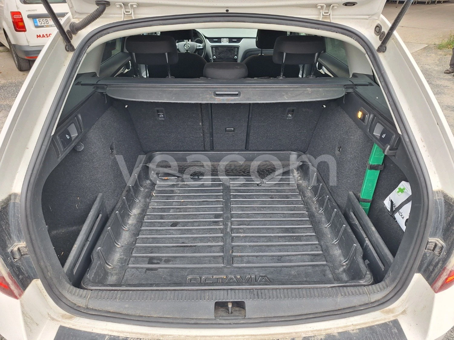 Skoda Octavia, снимка 15 - Автомобили и джипове - 56209446