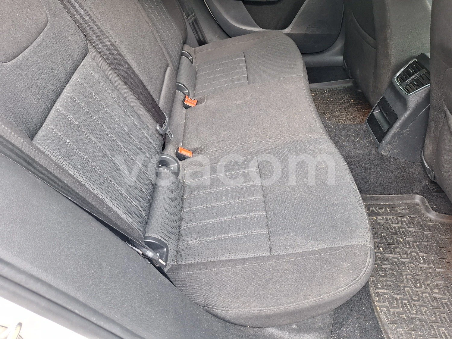 Skoda Octavia, снимка 14 - Автомобили и джипове - 56209446