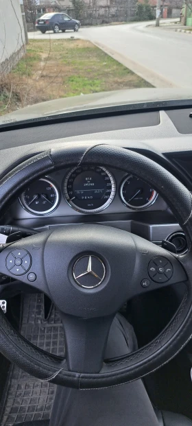 Mercedes-Benz GLK 320, снимка 15