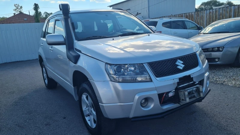 Suzuki Grand vitara, снимка 3 - Автомобили и джипове - 37979514