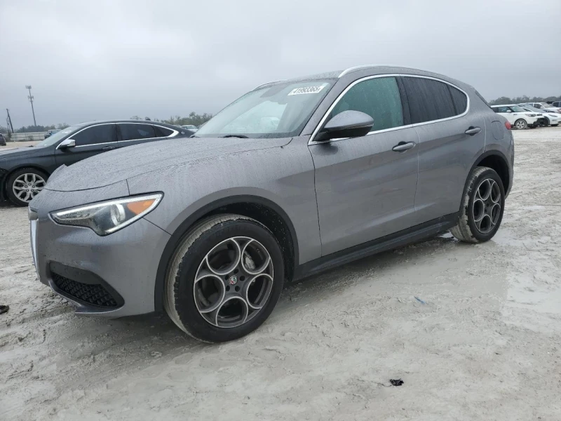 Alfa Romeo Stelvio Q4, снимка 1 - Автомобили и джипове - 49480309