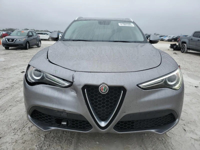 Alfa Romeo Stelvio Q4, снимка 2 - Автомобили и джипове - 49294970