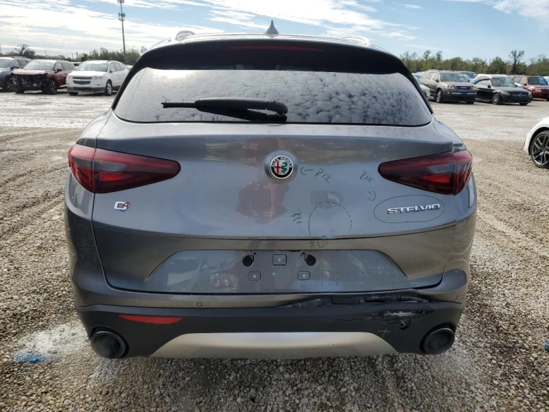 Alfa Romeo Stelvio Q4, снимка 6 - Автомобили и джипове - 49480309