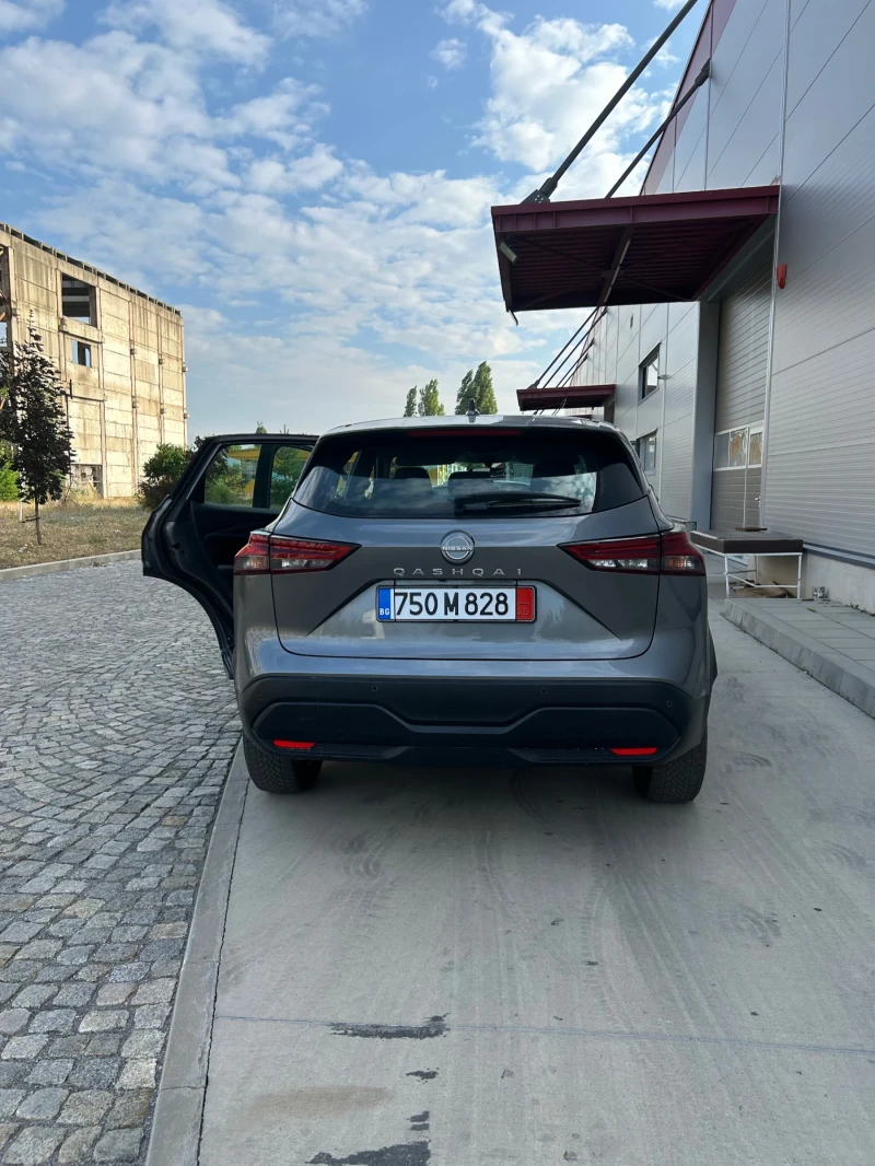 Nissan Qashqai, снимка 5 - Автомобили и джипове - 52426991