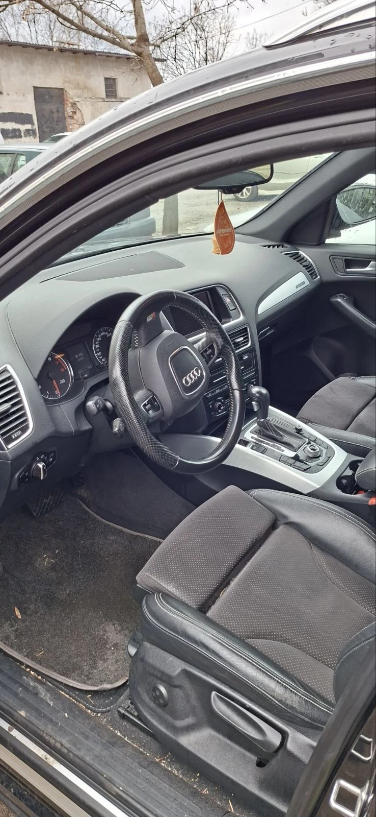 Audi Q5 2.0 TFSI, снимка 6 - Автомобили и джипове - 53400628