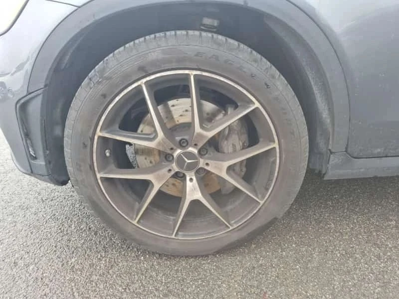 Mercedes-Benz GLC 43 AMG, снимка 2 - Автомобили и джипове - 56732012