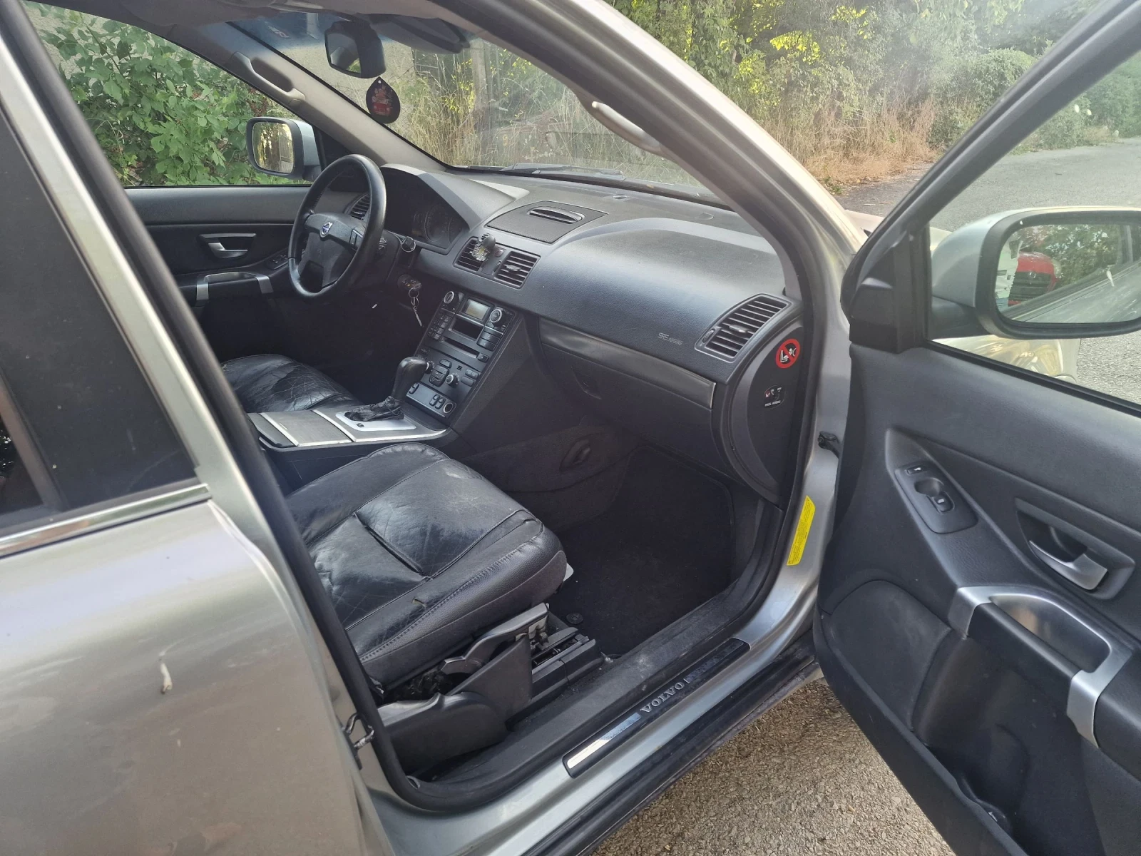Volvo Xc90 2, 4 D5 185 k c 4?4 6+ 1 mesta - изображение 8