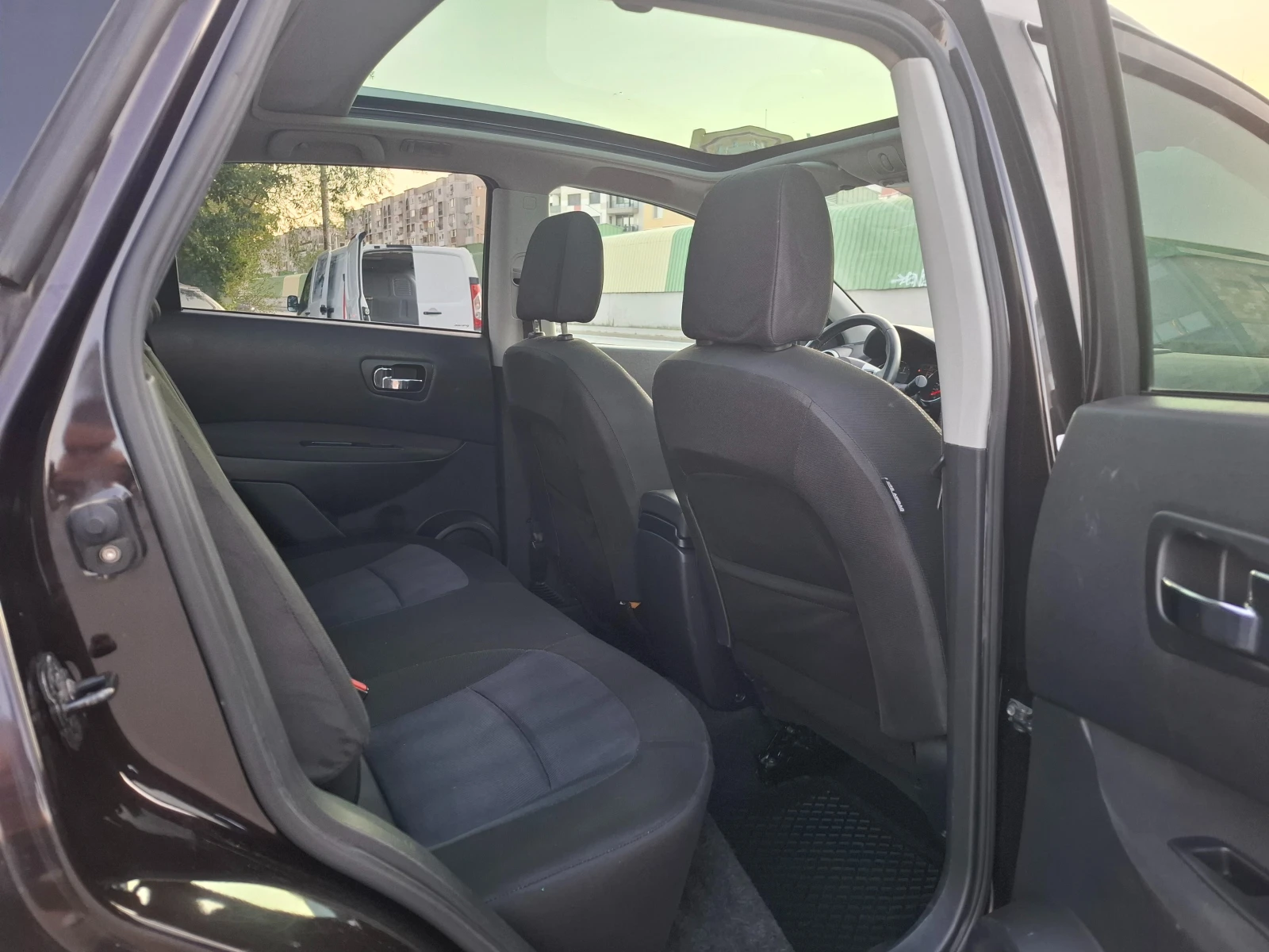 Nissan Qashqai 2.0dci 150к.с. NAVI PANORAMA  - изображение 10