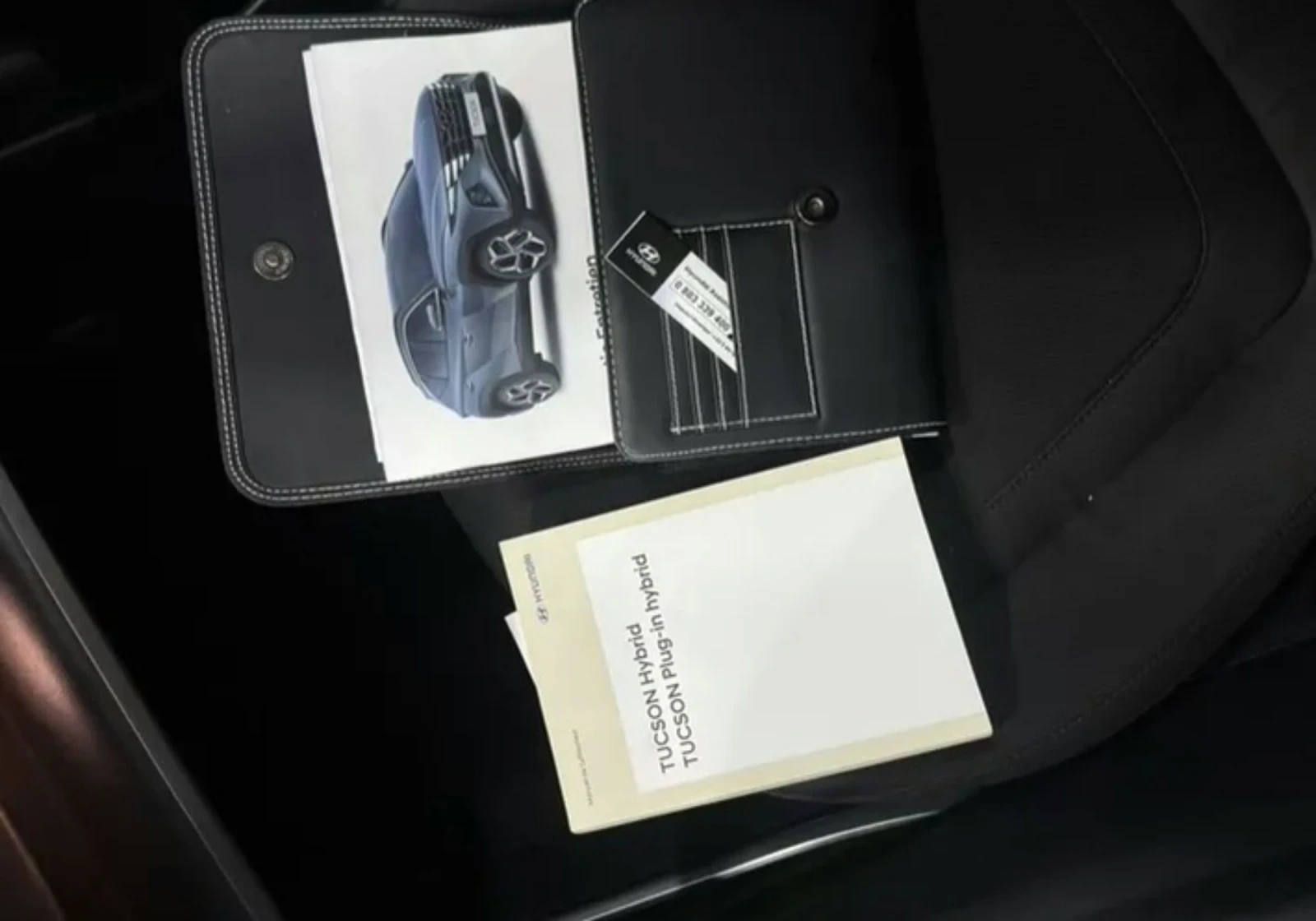 Hyundai Tucson  1.6 PHEV T-GDI  PLUG-IN HYBRID 4WD INTUITIVE 265 - изображение 8