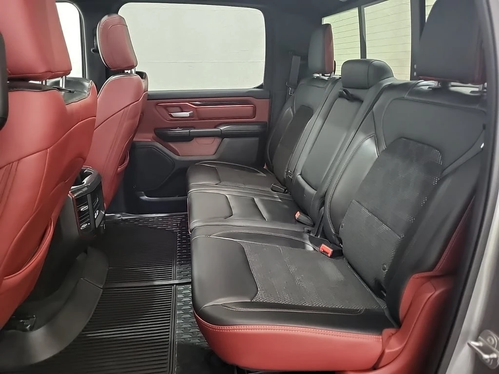 Dodge RAM 1500 REBEL | HEMI 5.7| PANO| NAVI| ������  | Mobile.bg � ����������� 12