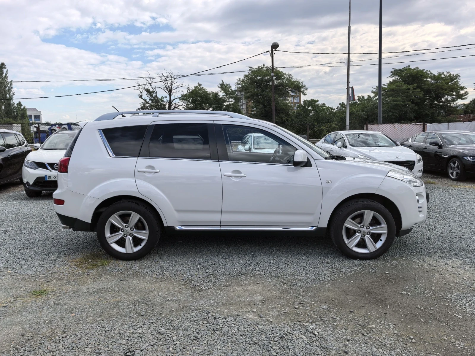 Peugeot 4007 2.2HDI 4x4 7места Automatic!!! , снимка 5 - Автомобили и джипове - 54016701