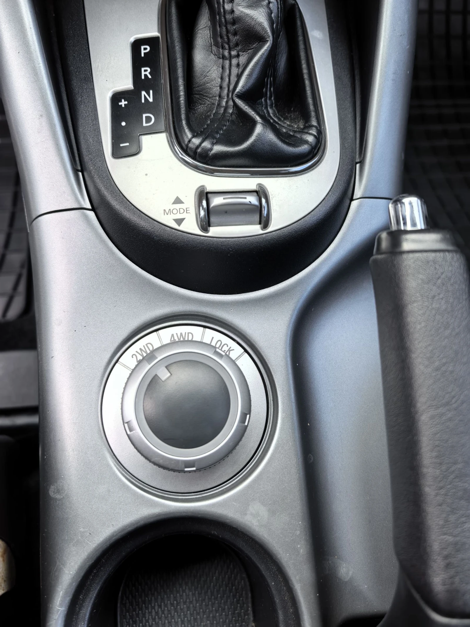 Peugeot 4007 2.2HDI 4x4 7места Automatic!!! , снимка 12 - Автомобили и джипове - 54016701
