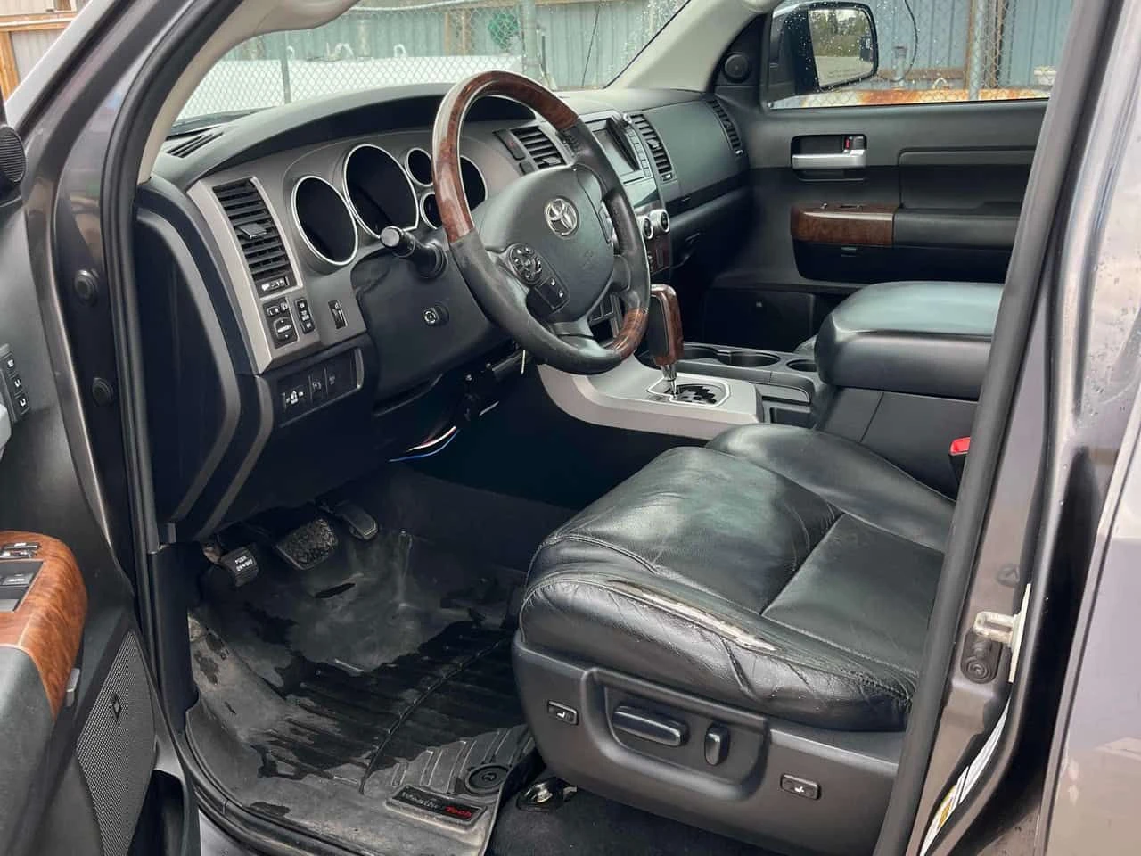 Toyota Tundra * PLATINUM* ПОДГРЕВ* КАМЕРА* , снимка 5 - Автомобили и джипове - 54477960