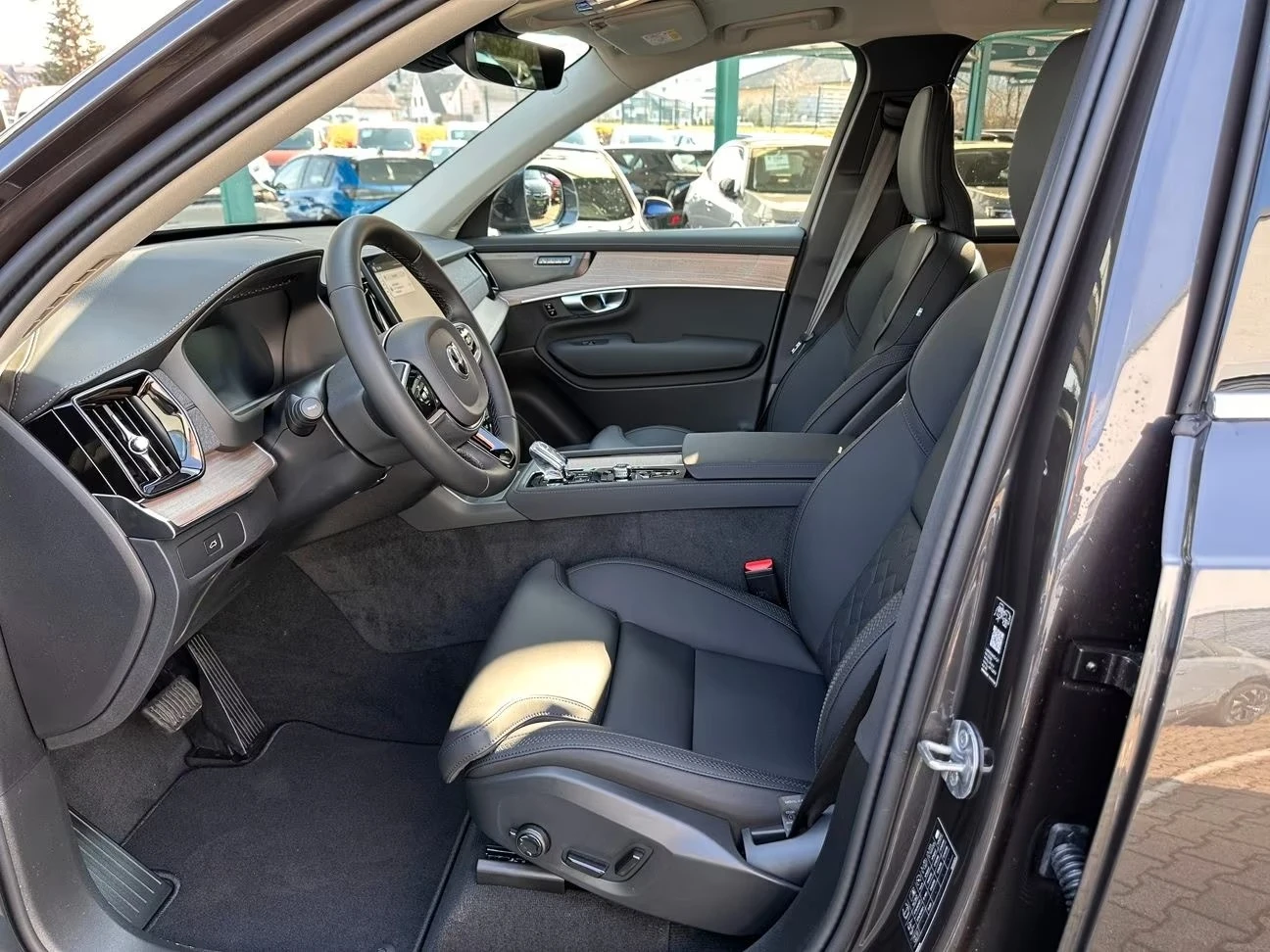 Volvo Xc90 B5 360 CAMERA  HARMAN KARDON 7 SEATS , снимка 8 - Автомобили и джипове - 55347627