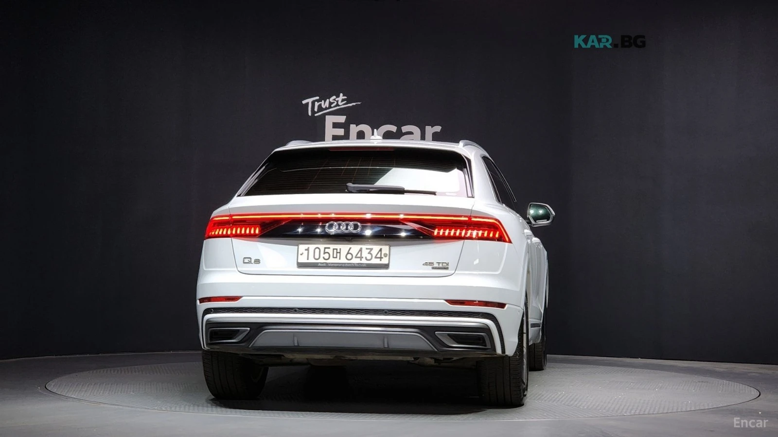 Audi Q8 Quattro Premium, снимка 4 - Автомобили и джипове - 56081402