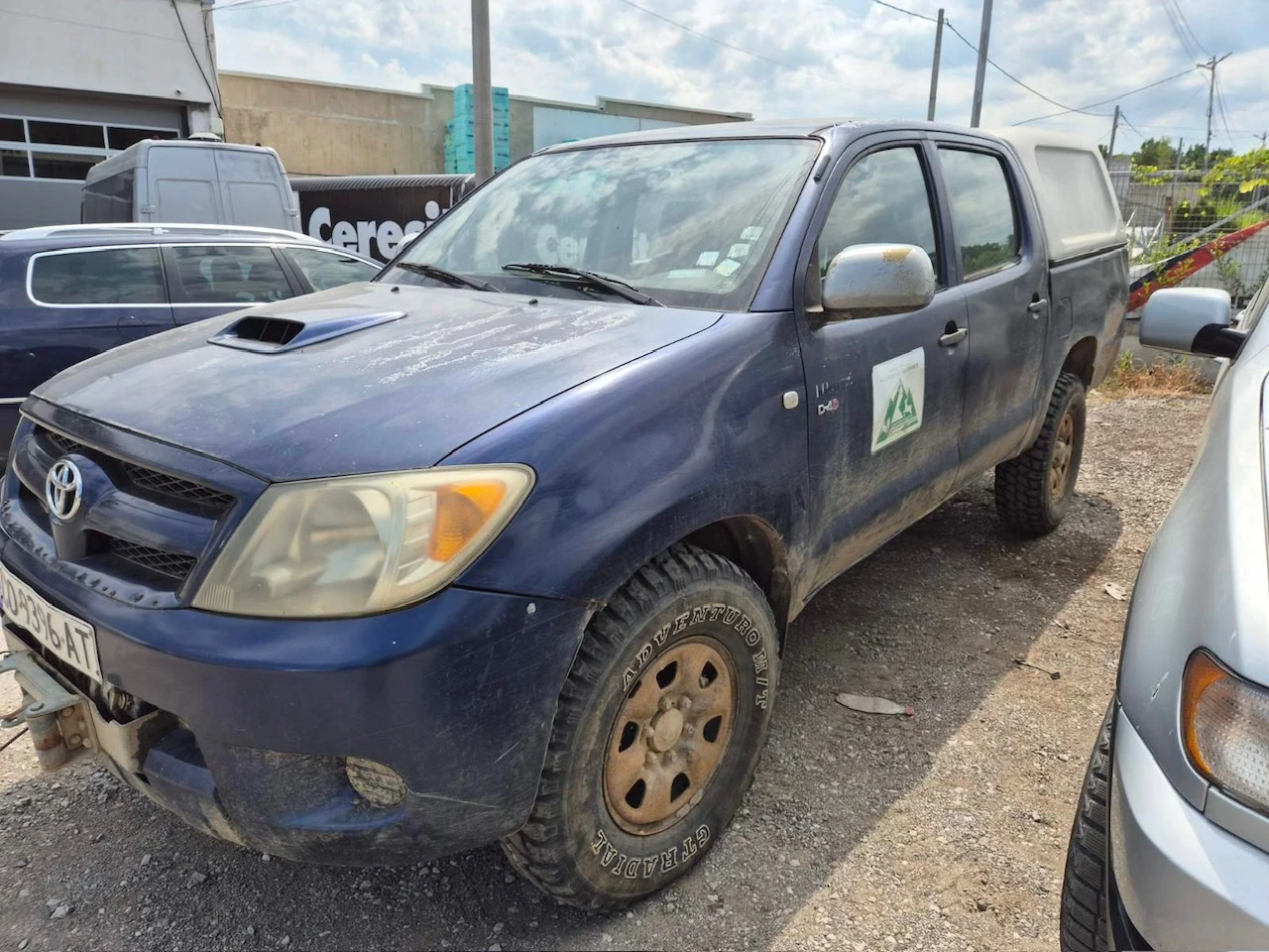 Toyota Hilux ТОВАРЕН