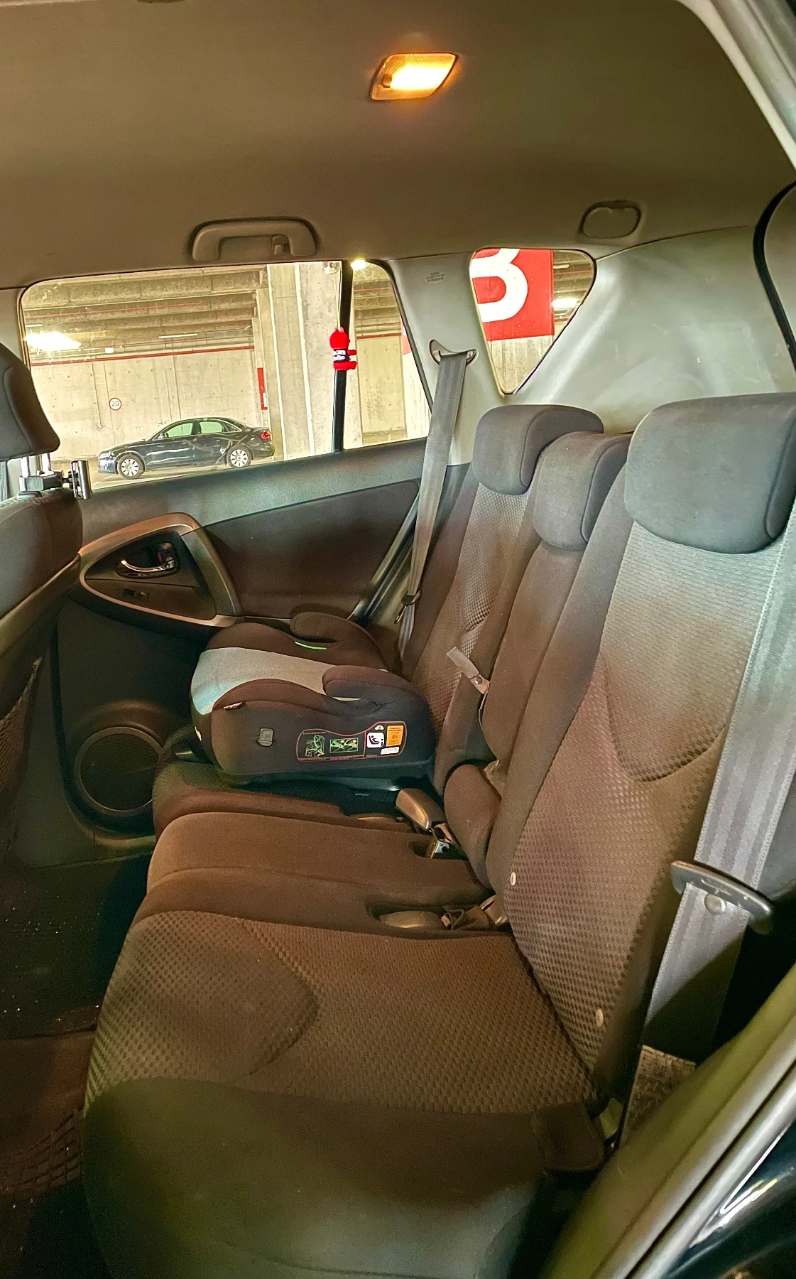 Toyota Rav4 D4D | Mobile.bg � ����������� 10
