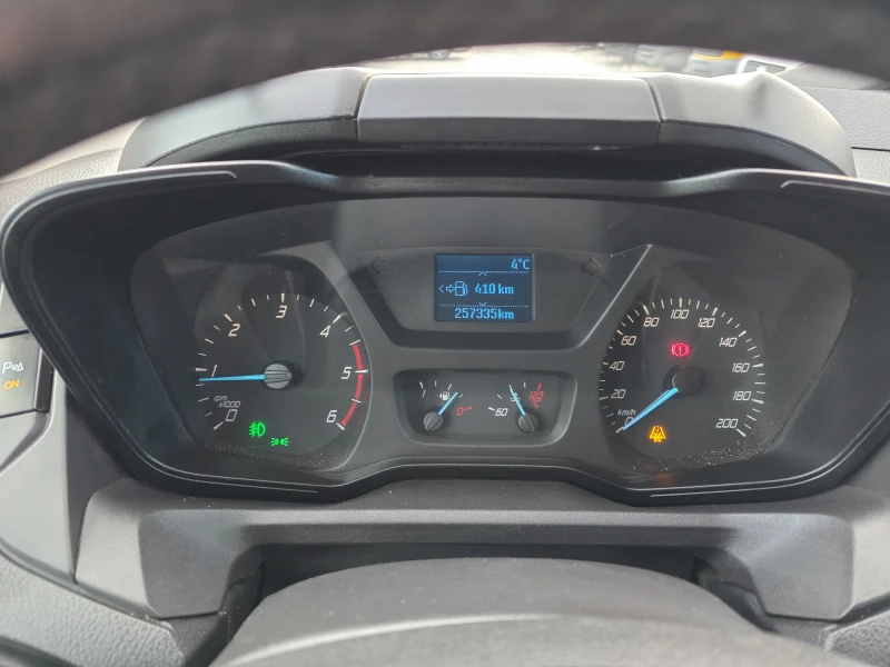 Ford Transit Custom 2.2tdci, снимка 15 - Бусове и автобуси - 52937182