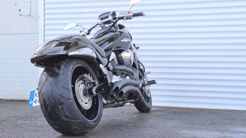 Suzuki Intruder 1800 BLACK EDITION, снимка 11 - Мотоциклети и мототехника - 52312203