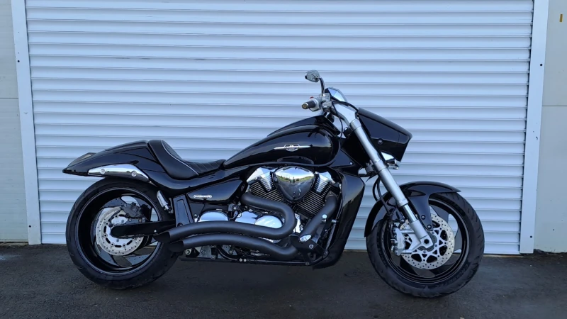 Suzuki Intruder 1800 BLACK EDITION, снимка 3 - Мотоциклети и мототехника - 52312203