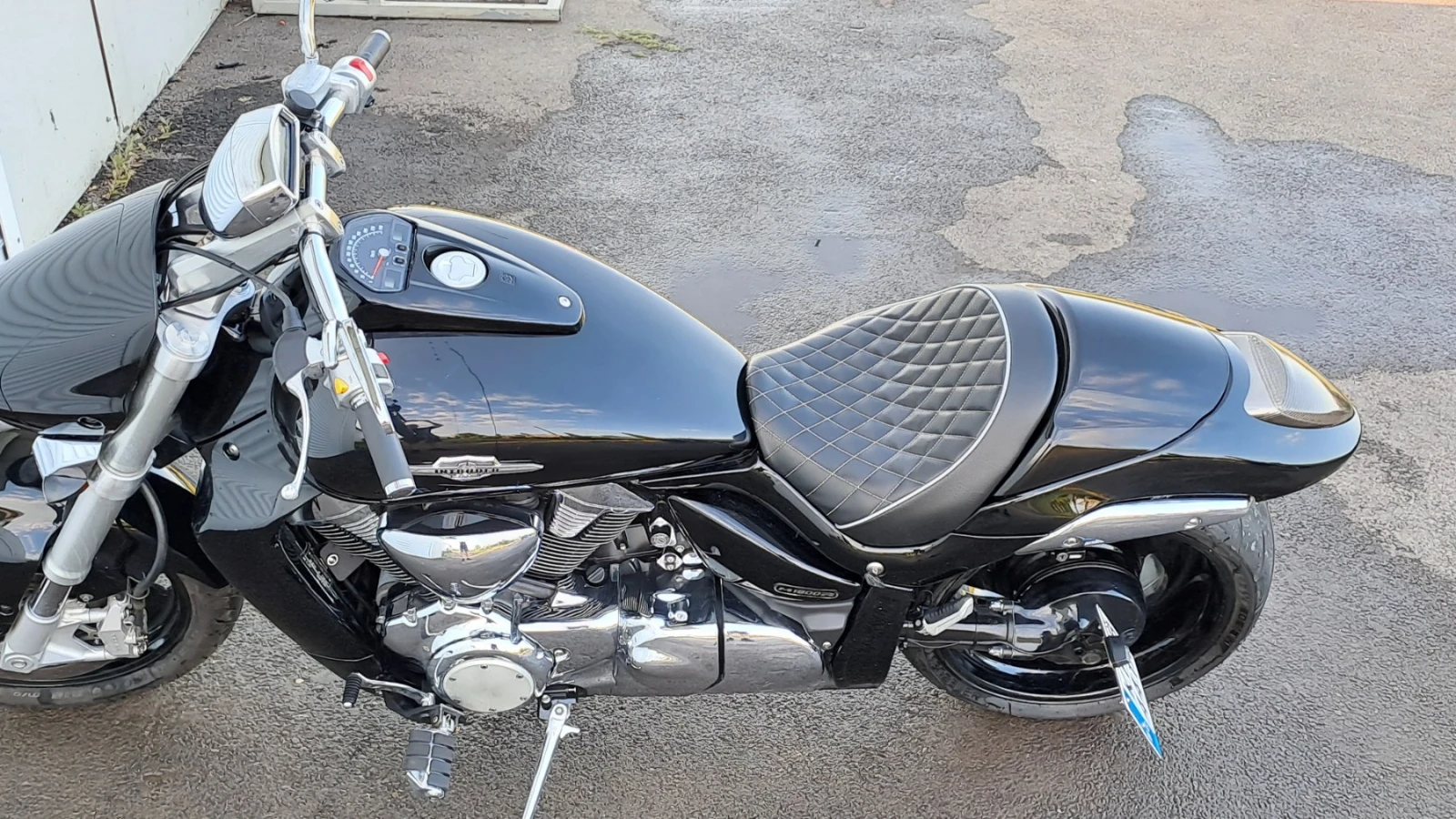 Suzuki Intruder 1800 BLACK EDITION - изображение 6