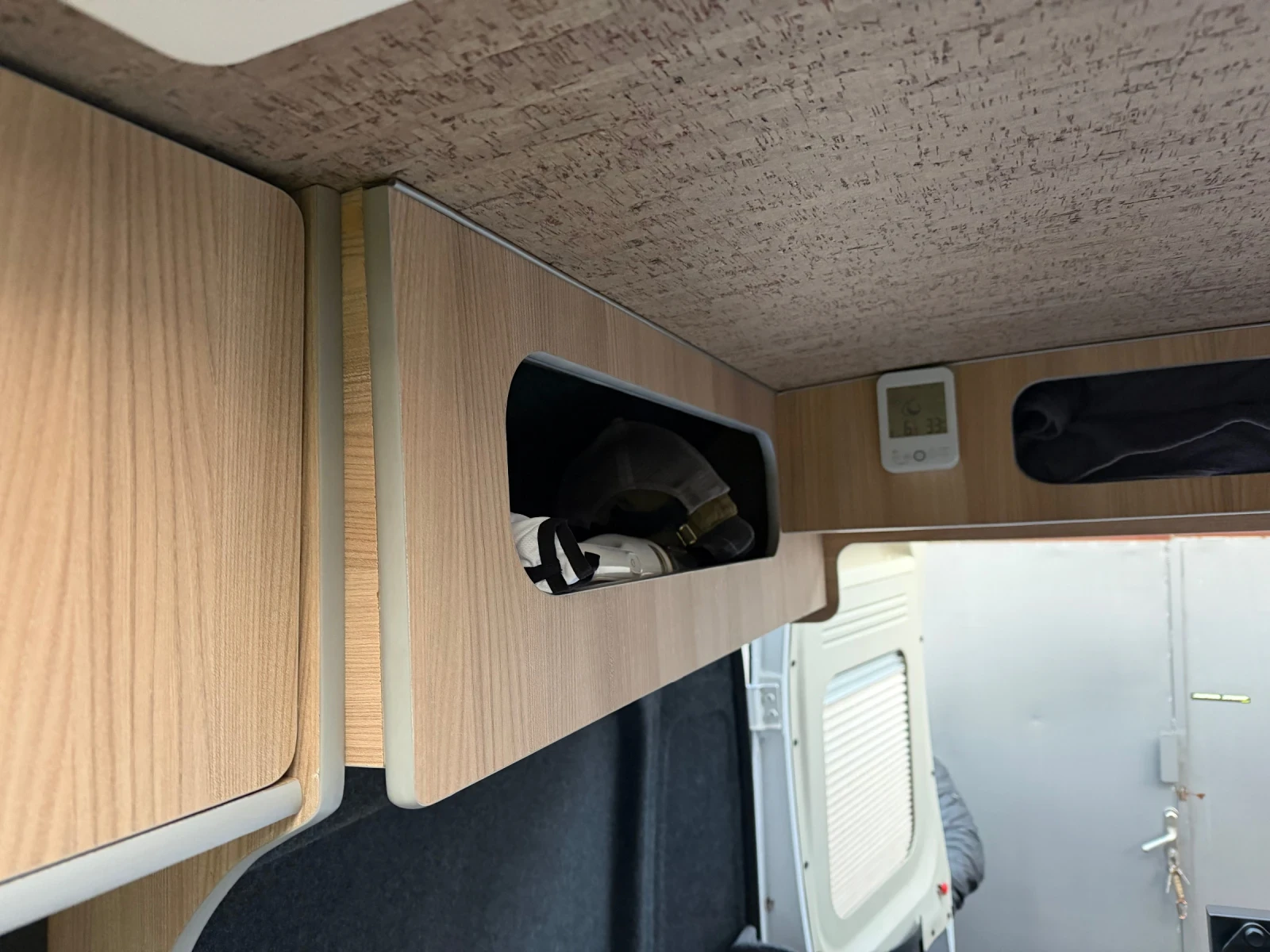 ������ ���� ������ | Mobile.bg � ����������� 17