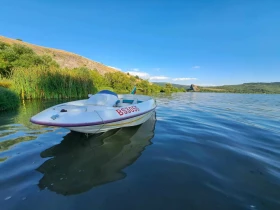 Моторна яхта Bayliner Jazz sport, снимка 4