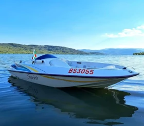 Моторна яхта Bayliner Jazz sport | Auto.bg — изображение 5
