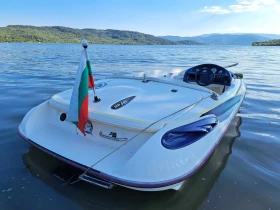 Моторна яхта Bayliner Jazz sport