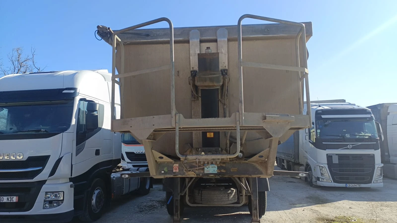 ����������� Schwarzmuller | Mobile.bg � ����������� 11