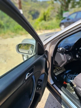 Mercedes-Benz C 220, снимка 13