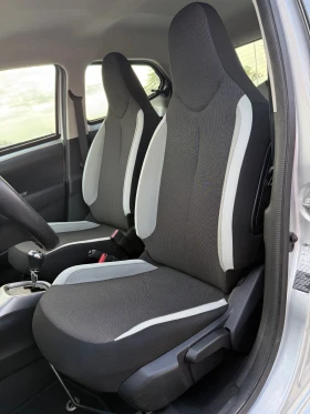 Toyota Aygo 1.0VVT-I* АВТОМАТИК* LED* NAVI* БЕЗУПРЕЧНА* EURO6B, снимка 13