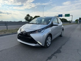 Toyota Aygo 1.0VVT-I* АВТОМАТИК* LED* NAVI* БЕЗУПРЕЧНА* EURO6B, снимка 1