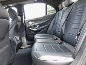 Mercedes-Benz E 400 4MATIC * CARFAX * ФИКСИРАНА ЦЕНА ДО БГ * , снимка 8