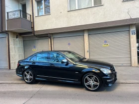 Mercedes-Benz C 320 6.3-Amg/Нави/Кожа/Full+ Регистрирана+ Обслужена, снимка 3