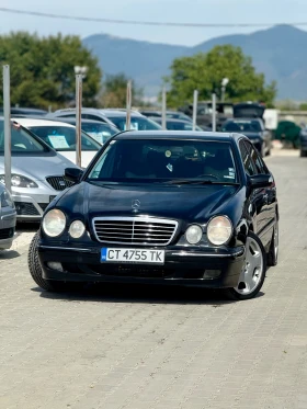 Mercedes-Benz E 320 Обслужен* 3.2* Нови гуми* Топ Състояние* Клима* 
