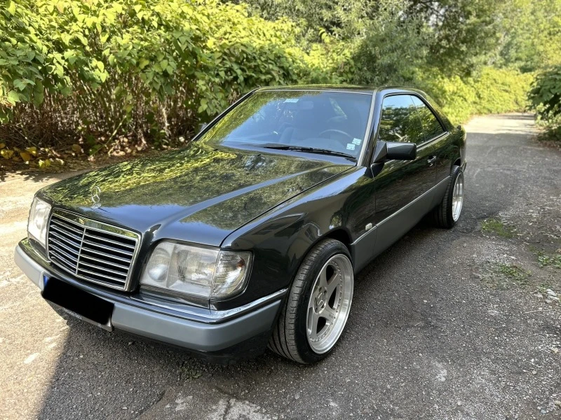 Mercedes-Benz 124 200СЕ, снимка 5 - Автомобили и джипове - 46663741