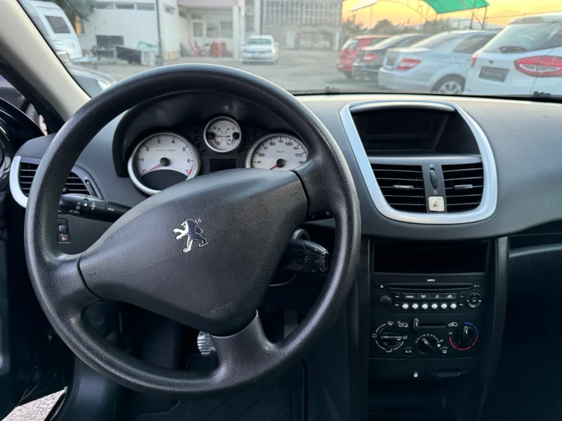 Peugeot 207 1.4i X-Line, снимка 9 - Автомобили и джипове - 46959272