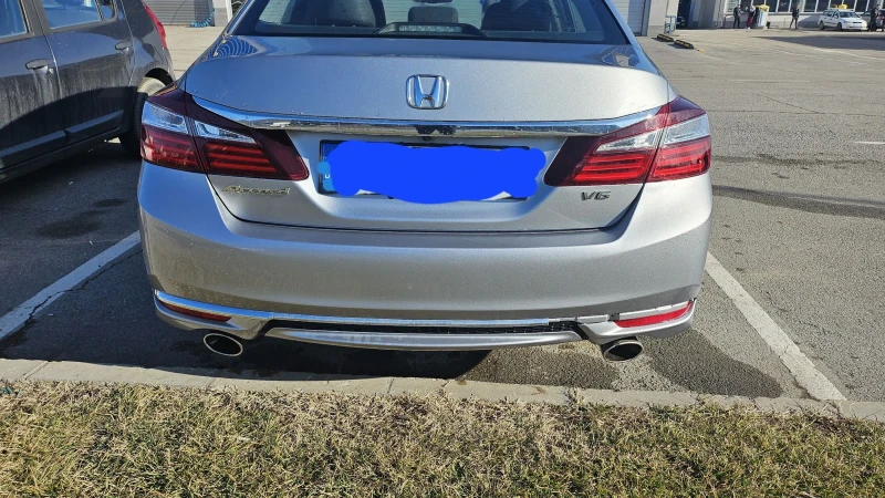 Honda Accord 3.5i V6, снимка 4 - Автомобили и джипове - 48802442