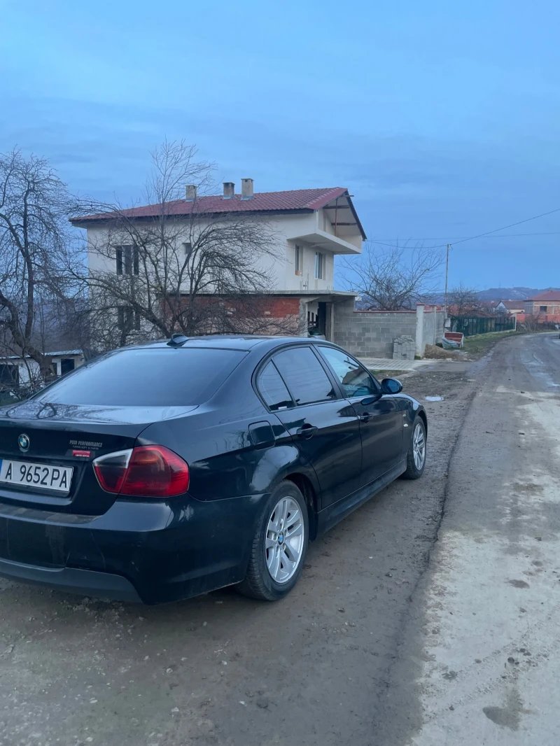 BMW 320, снимка 9 - Автомобили и джипове - 48921992