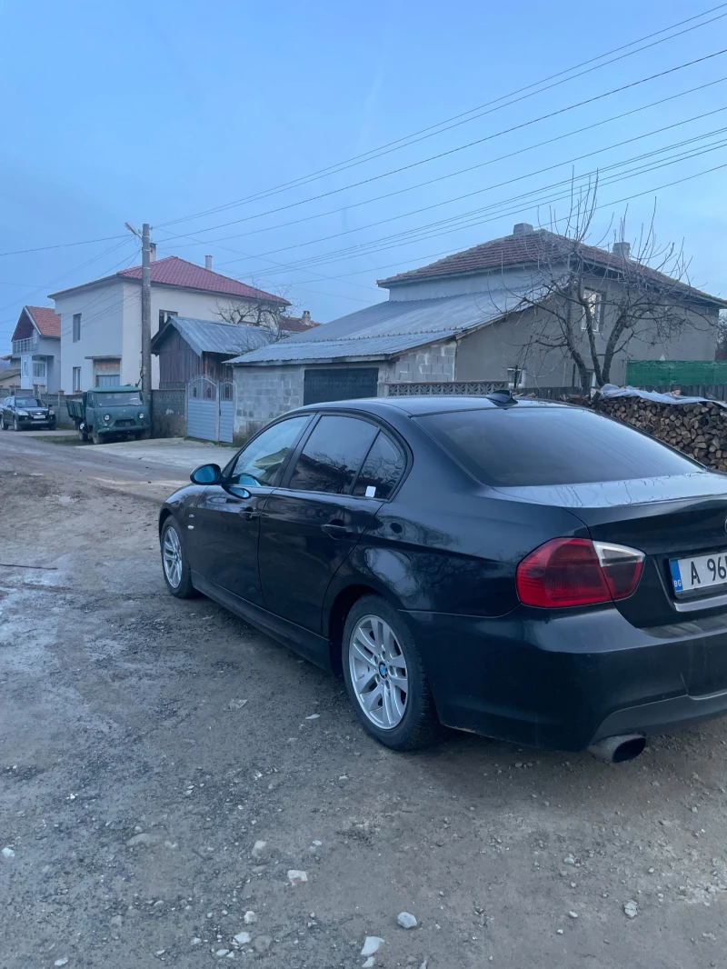 BMW 320, снимка 10 - Автомобили и джипове - 48921992