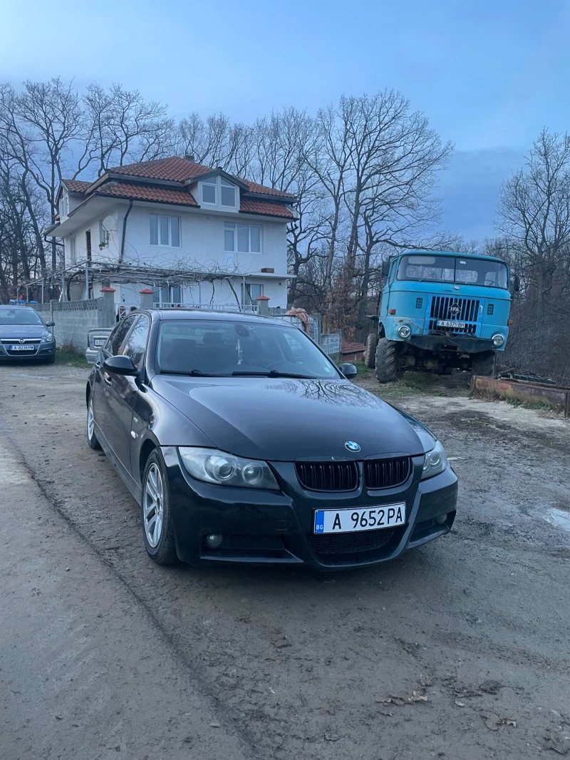 BMW 320, снимка 4 - Автомобили и джипове - 48921992