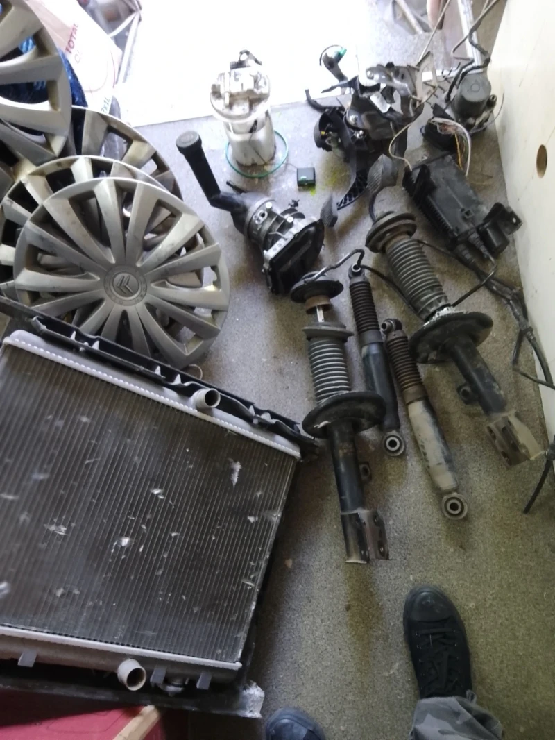 Citroen C4 Picasso 1.6, снимка 9 - Автомобили и джипове - 52518627