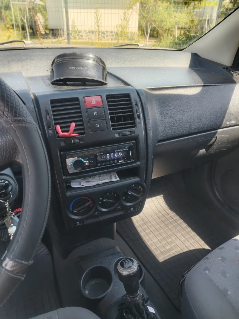 Hyundai Getz, снимка 8 - Автомобили и джипове - 52242502